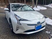 2016 TOYOTA PRIUS
