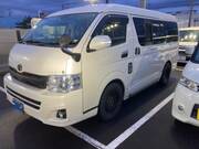 2013 TOYOTA HIACE WAGON GL