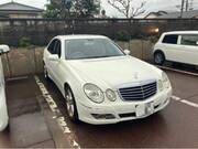2009 MERCEDES BENZ E-CLASS