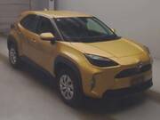 2022 TOYOTA YARIS CROSS