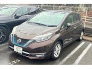 2017 NISSAN NOTE