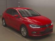 2019 VOLKSWAGEN POLO