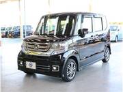 2017 HONDA N-BOX CUSTOM