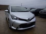 2015 TOYOTA VITZ F