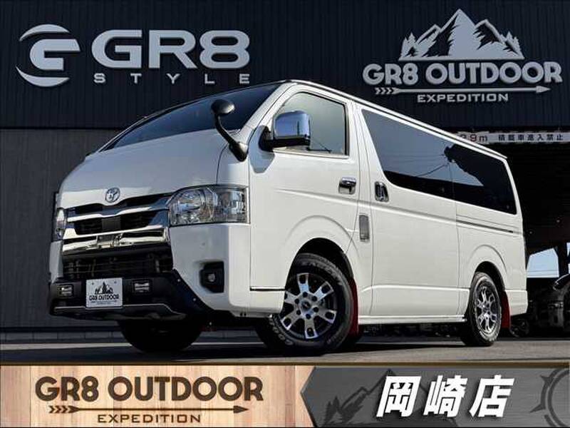 -HIACE VAN