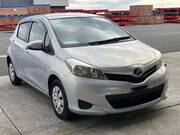 2013 TOYOTA VITZ F SMILE EDITION