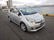 2013 TOYOTA RACTIS G