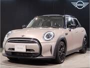 2022 BMW MINI