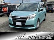 2014 TOYOTA NOAH