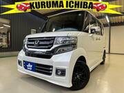 2017 HONDA N-BOX CUSTOM