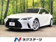 2022 LEXUS IS