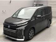 2022 TOYOTA VOXY