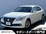 2013 TOYOTA CROWN HYBRID
