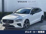 2021 VOLVO V60