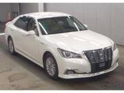 2017 TOYOTA CROWN HYBRID