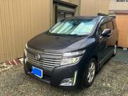 2013 NISSAN ELGRAND