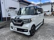 2018 HONDA N-BOX CUSTOM