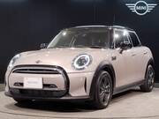 2022 BMW MINI
