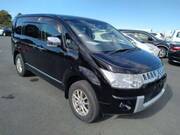 2013 MITSUBISHI DELICA D5