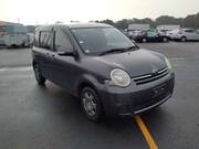 2010 TOYOTA SIENTA X LIMITED