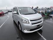 2007 TOYOTA NOAH SI
