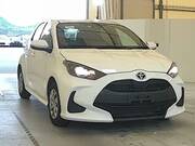 2022 TOYOTA YARIS