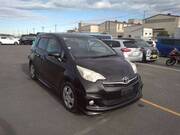 2012 TOYOTA RACTIS G