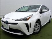 2019 TOYOTA PRIUS S