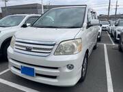 2006 TOYOTA NOAH X
