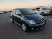 2005 TOYOTA IST