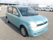2005 TOYOTA SIENTA X