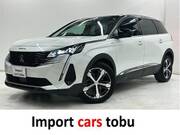 2022 PEUGEOT 5008