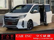 2017 TOYOTA NOAH