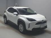 2022 TOYOTA YARIS CROSS