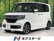 2017 HONDA N-BOX CUSTOM