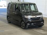2019 HONDA N-BOX CUSTOM
