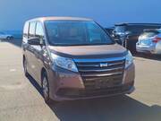2016 TOYOTA NOAH