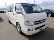 2010 TOYOTA HIACE VAN SUPER GL