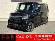 2017 HONDA N-BOX CUSTOM