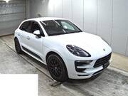 2016 PORSCHE MACAN