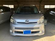 2009 TOYOTA VOXY Z