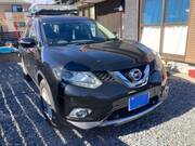 2015 NISSAN X-TRAIL