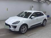 2016 PORSCHE MACAN