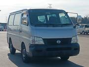 2003 NISSAN CARAVAN DX