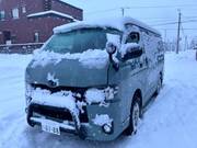 2011 TOYOTA HIACE VAN