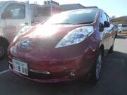 2016 NISSAN LEAF
