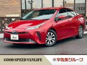 2019 TOYOTA PRIUS