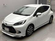 2022 TOYOTA AQUA