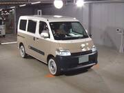 2022 TOYOTA TOWNACE VAN
