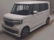 2019 HONDA N-BOX CUSTOM